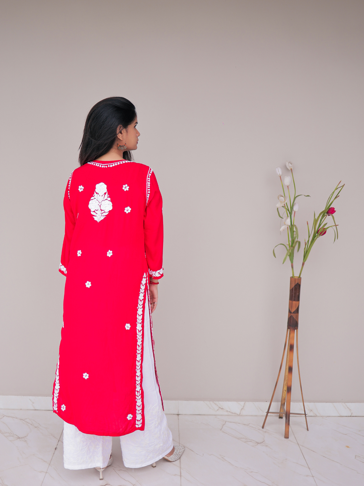 Meena modal chikankari Long kurti