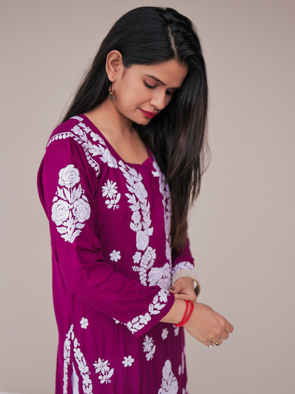 Meena modal chikankari Long kurti